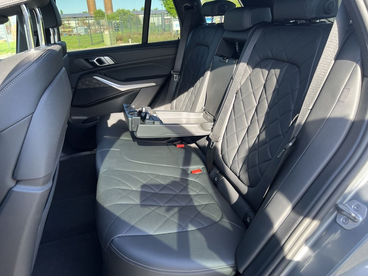 BMW X5xDrive 40d+M-SportPaket+LED+Leder foto 18