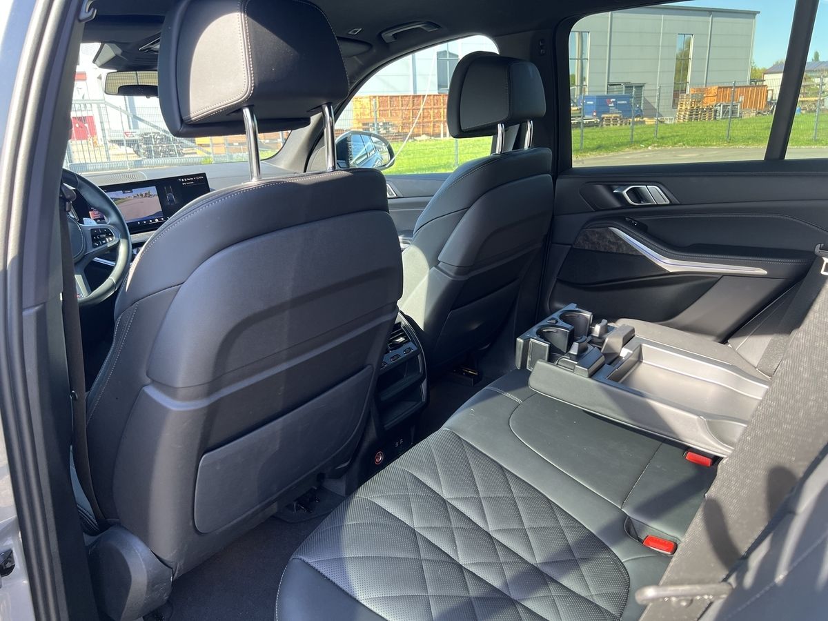 BMW X5xDrive 40d+M-SportPaket+LED+Leder foto 19
