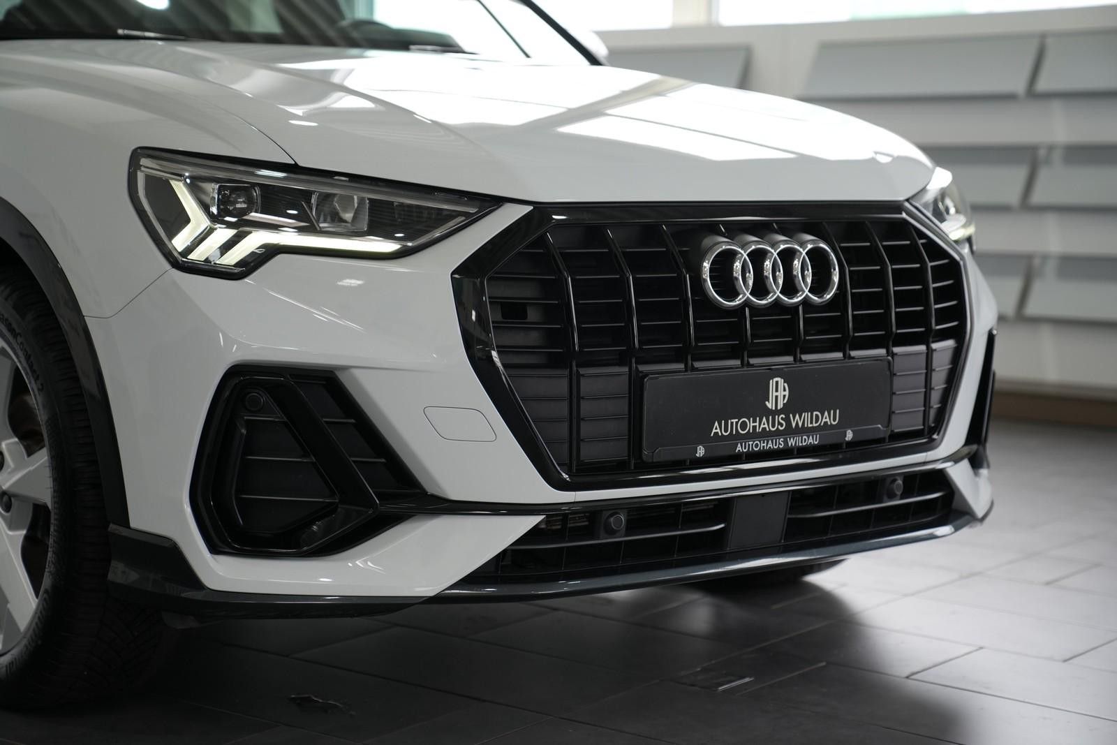 Audi Q3 35 TFSI S line AUT NAV LED SHZ foto 5