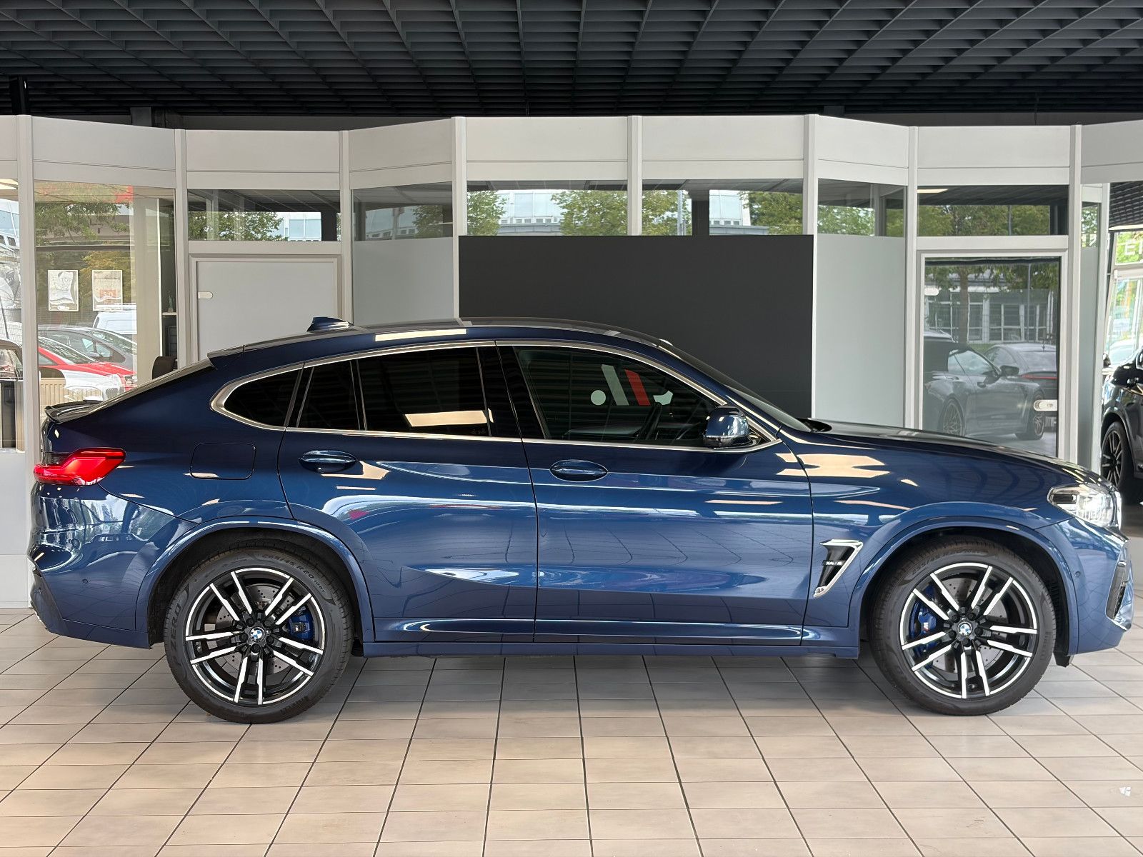 BMW X4 M HUD ACC H&K 360 Kamera Spur foto 2