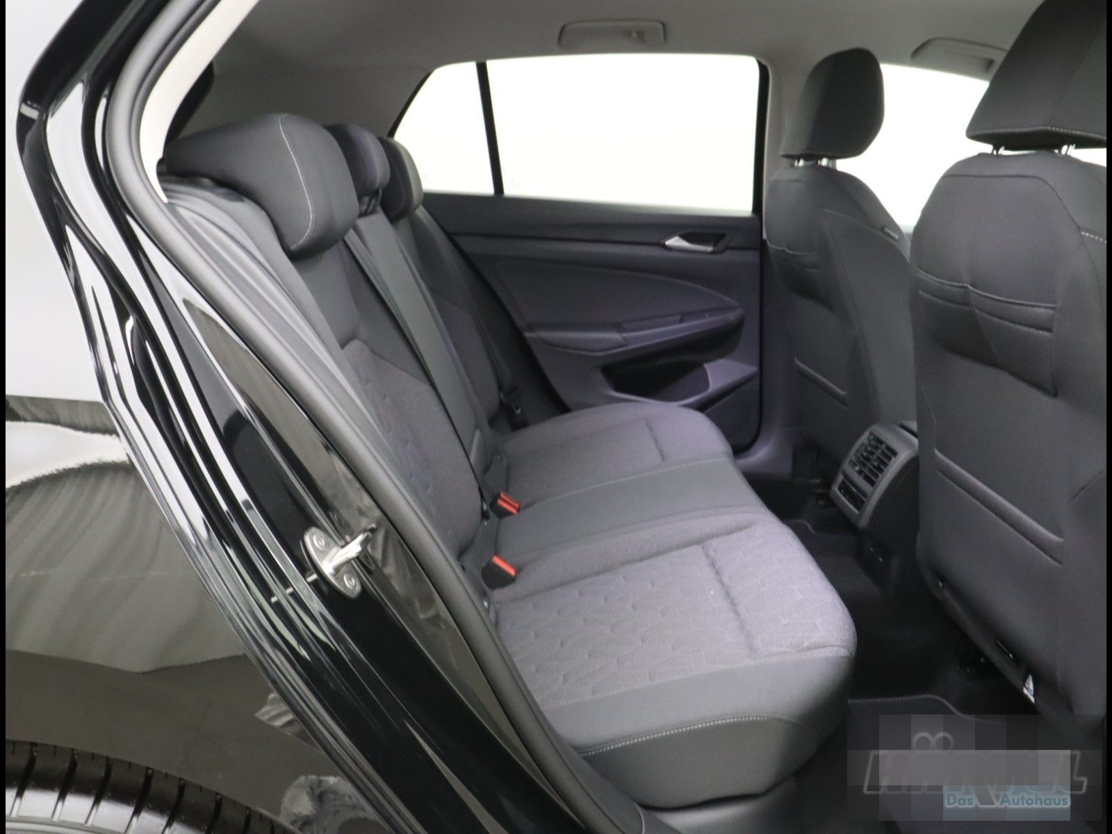 Volkswagen GOLF LIFE 1.5 TSI 6-GANG (+ACC-RADAR+NAVI) LED foto 7