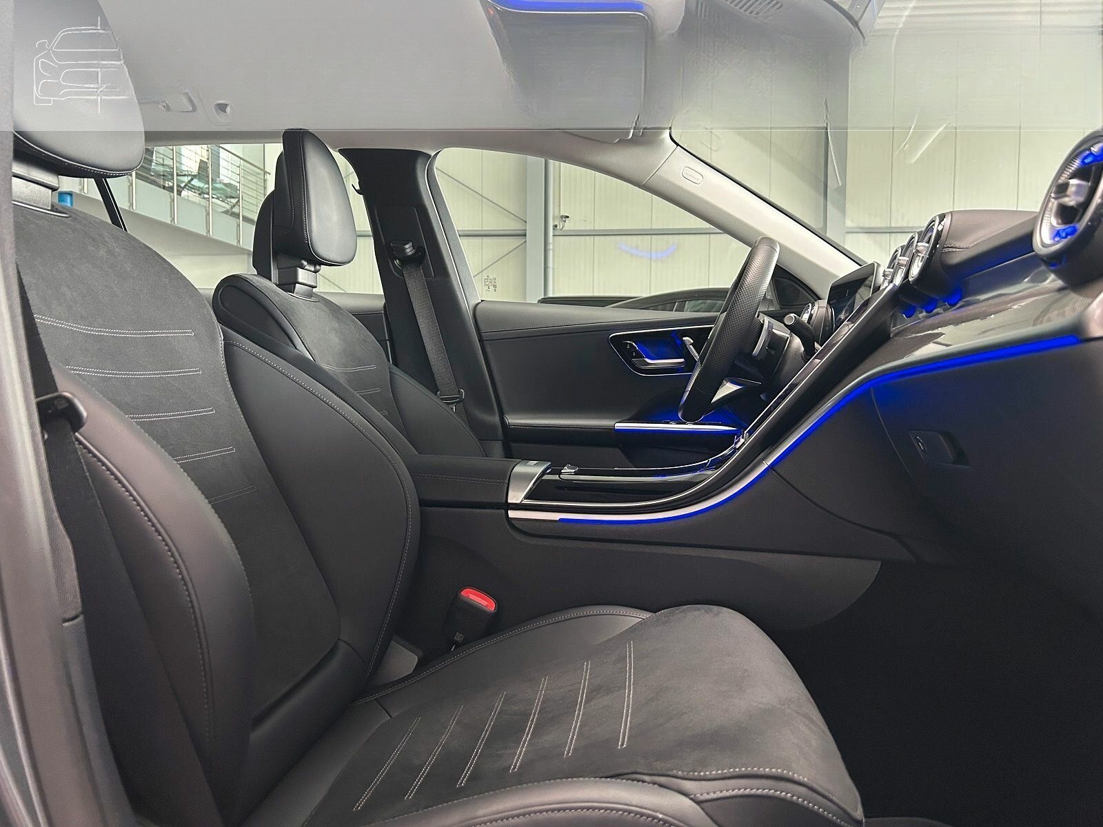 Mercedes-Benz C 200 T AMG PREMIUM DISTRONIC- 360°- KEYLESS GO! foto 7