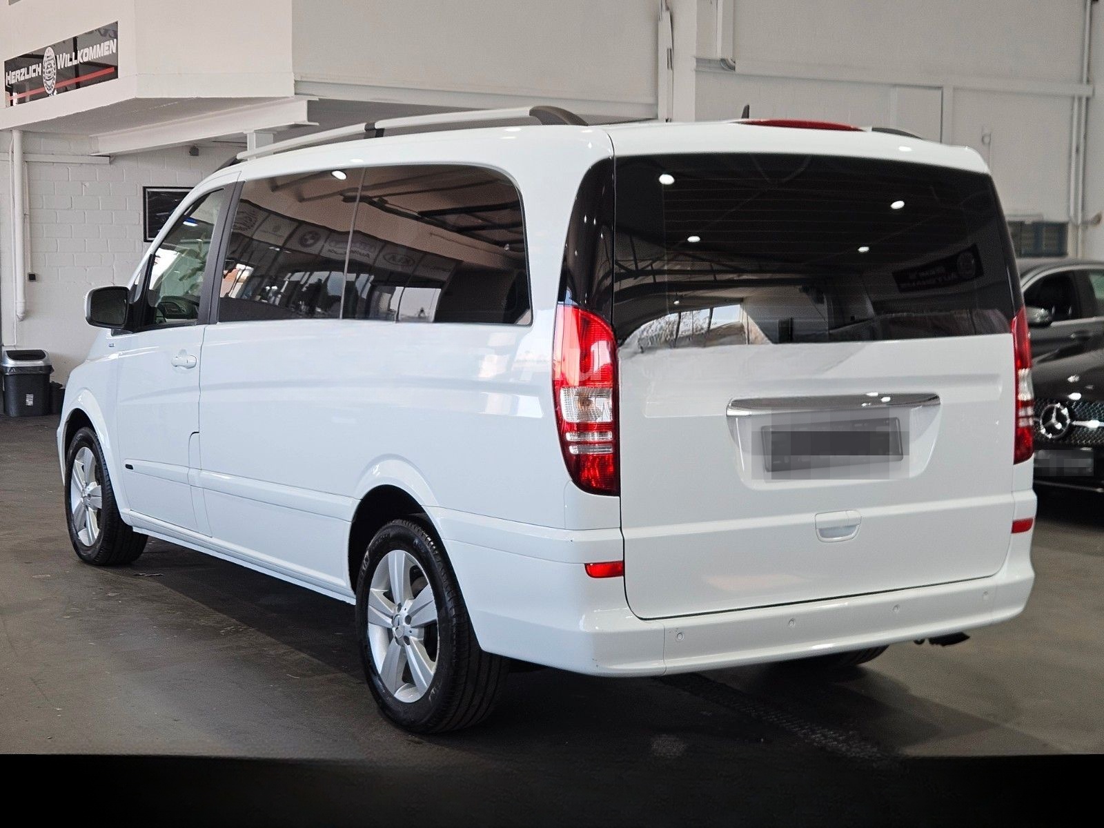 Mercedes-Benz Viano 2.2 CDI lang|120KW|Xenon|8Sitzer foto 6