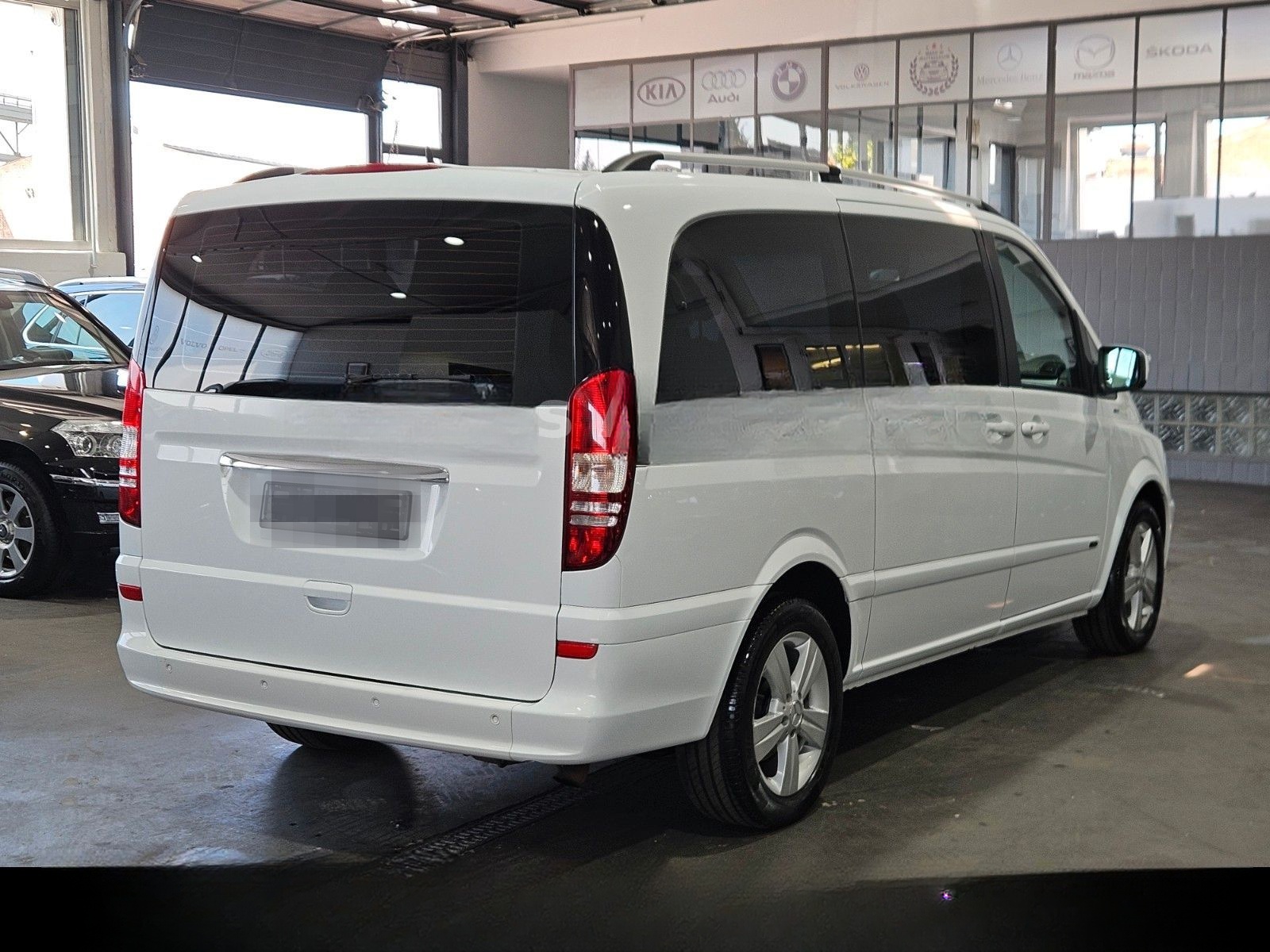 Mercedes-Benz Viano 2.2 CDI lang|120KW|Xenon|8Sitzer foto 8