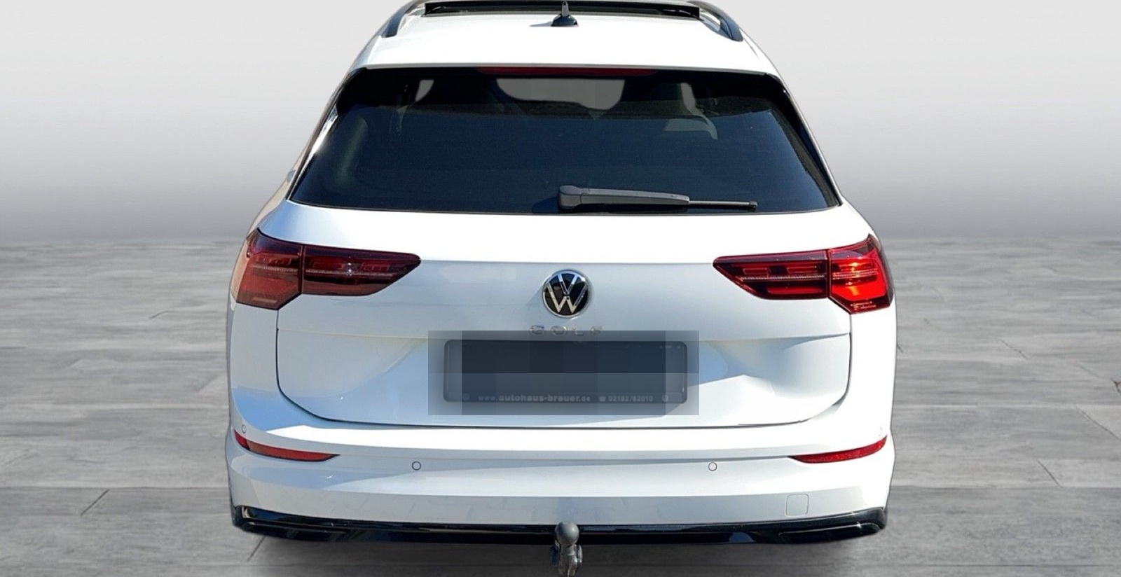 Volkswagen Golf Variant VIII R-Line IQ,NAV,AHK,PANO foto 4