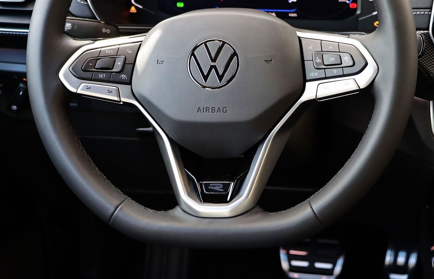 Volkswagen T-Cross R-Line 1.5 TSI OPF DSG IQ.LIGHT/RÜCKFAHR foto 12