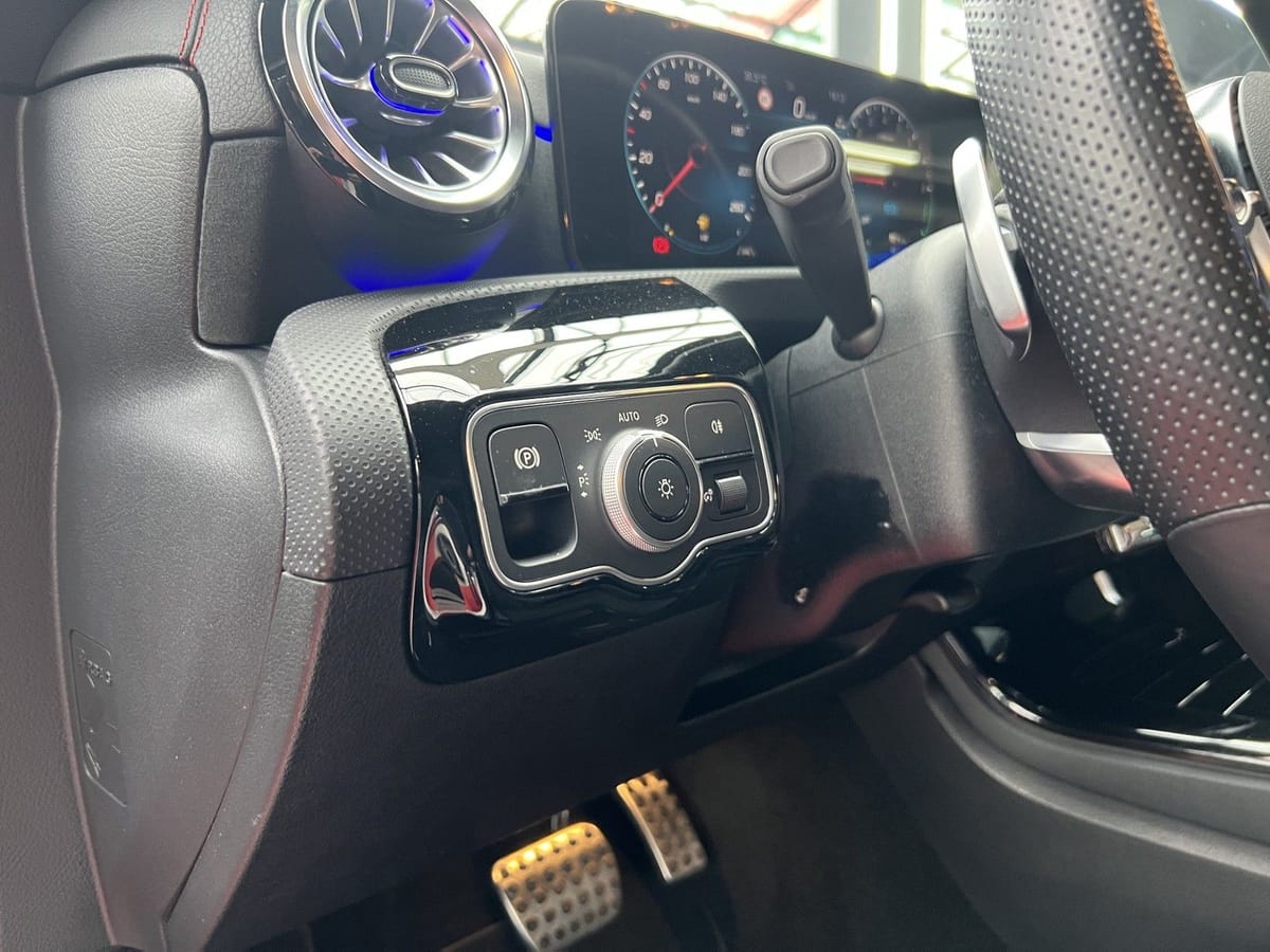 Mercedes-Benz CLA 250 EQ DRIVE AMG Line / LED / ACC / KAMERA&P foto 21