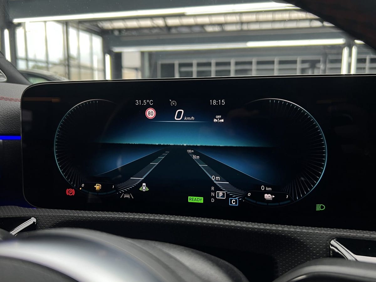 Mercedes-Benz CLA 250 EQ DRIVE AMG Line / LED / ACC / KAMERA&P foto 24
