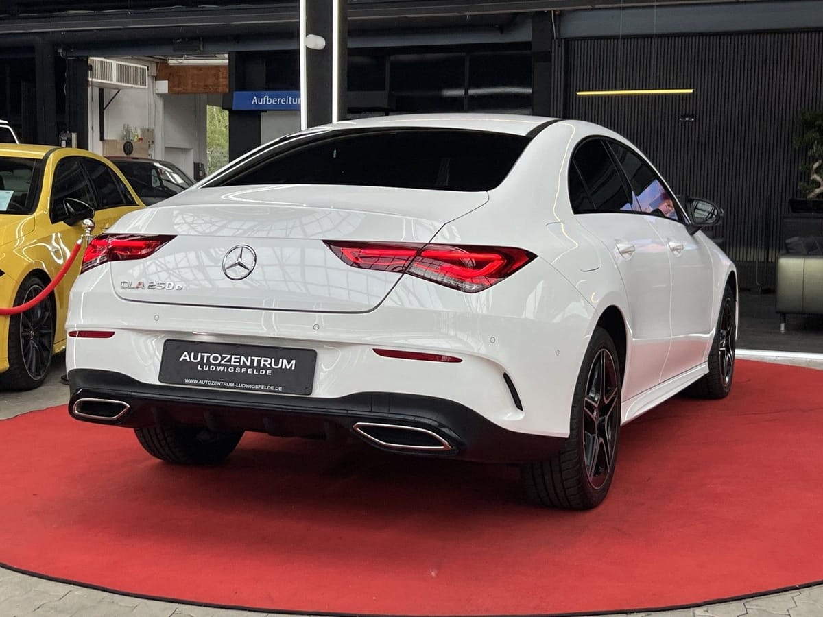 Mercedes-Benz CLA 250 EQ DRIVE AMG Line / LED / ACC / KAMERA&P foto 6