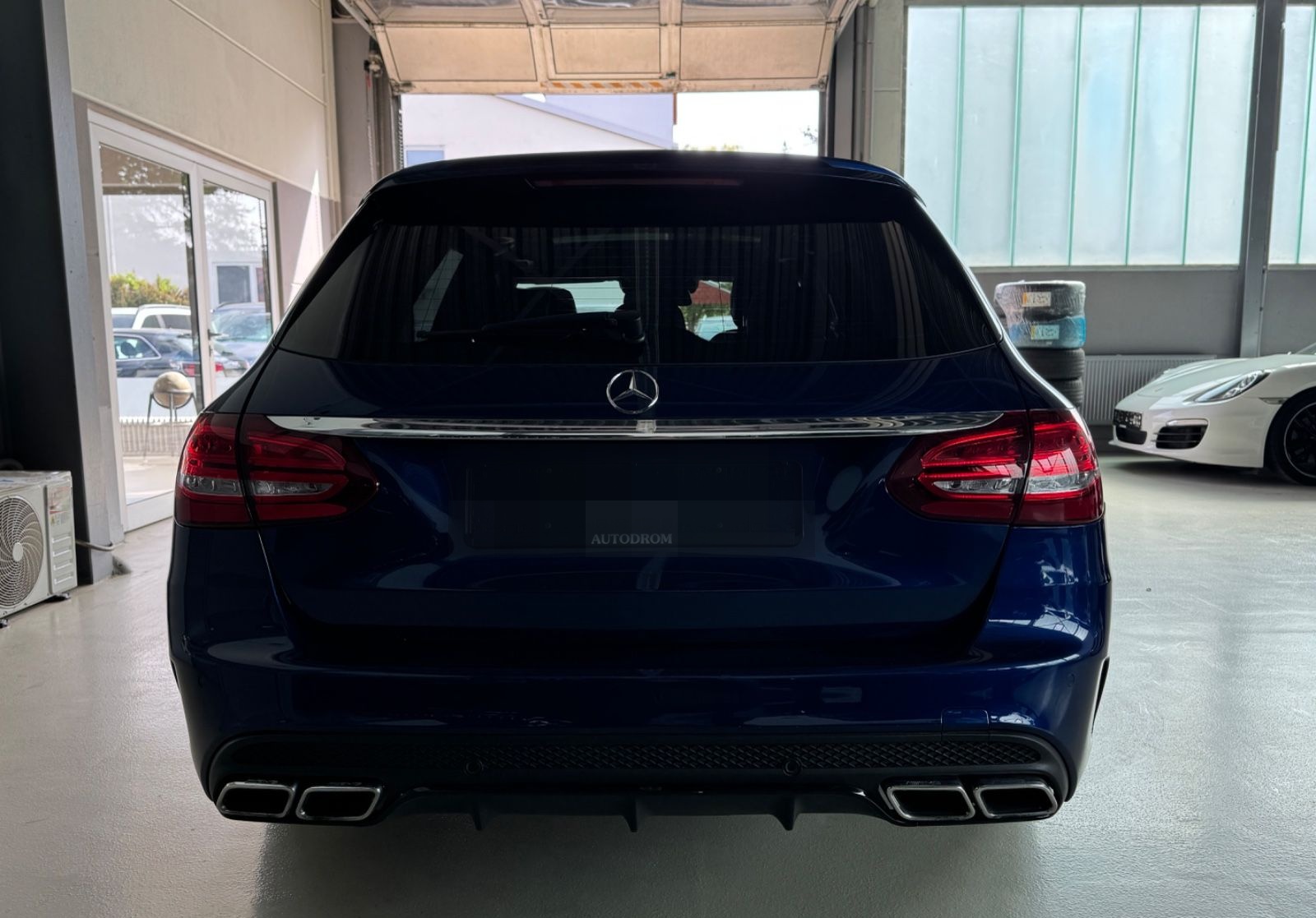 Mercedes-Benz C 63 AMG T/Panorama/360°/Head-Up/Ambiente foto 5