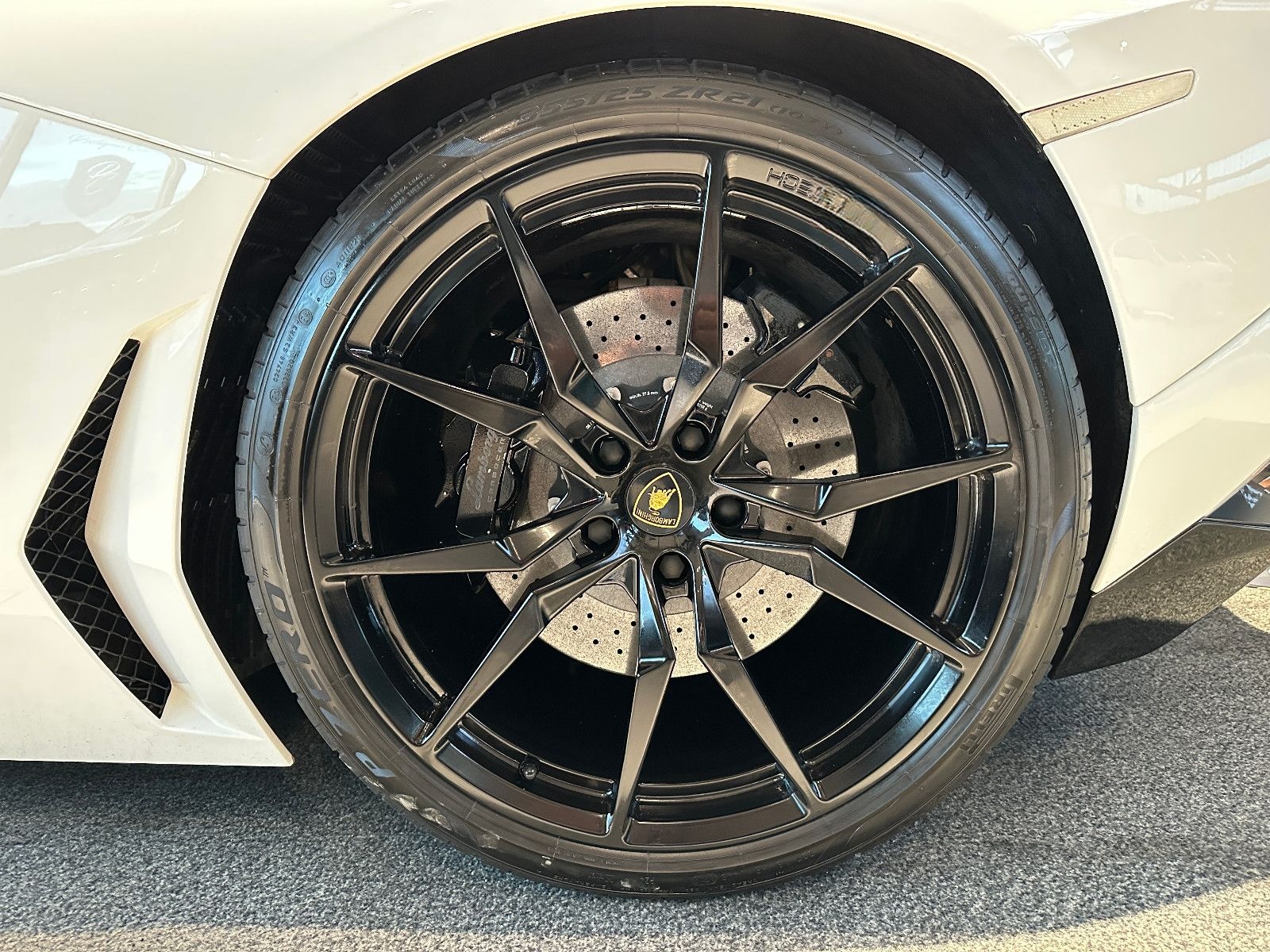 Lamborghini Aventador LP 700-4 LSS Akrapovic 20/21 R-CAM TOP foto 9