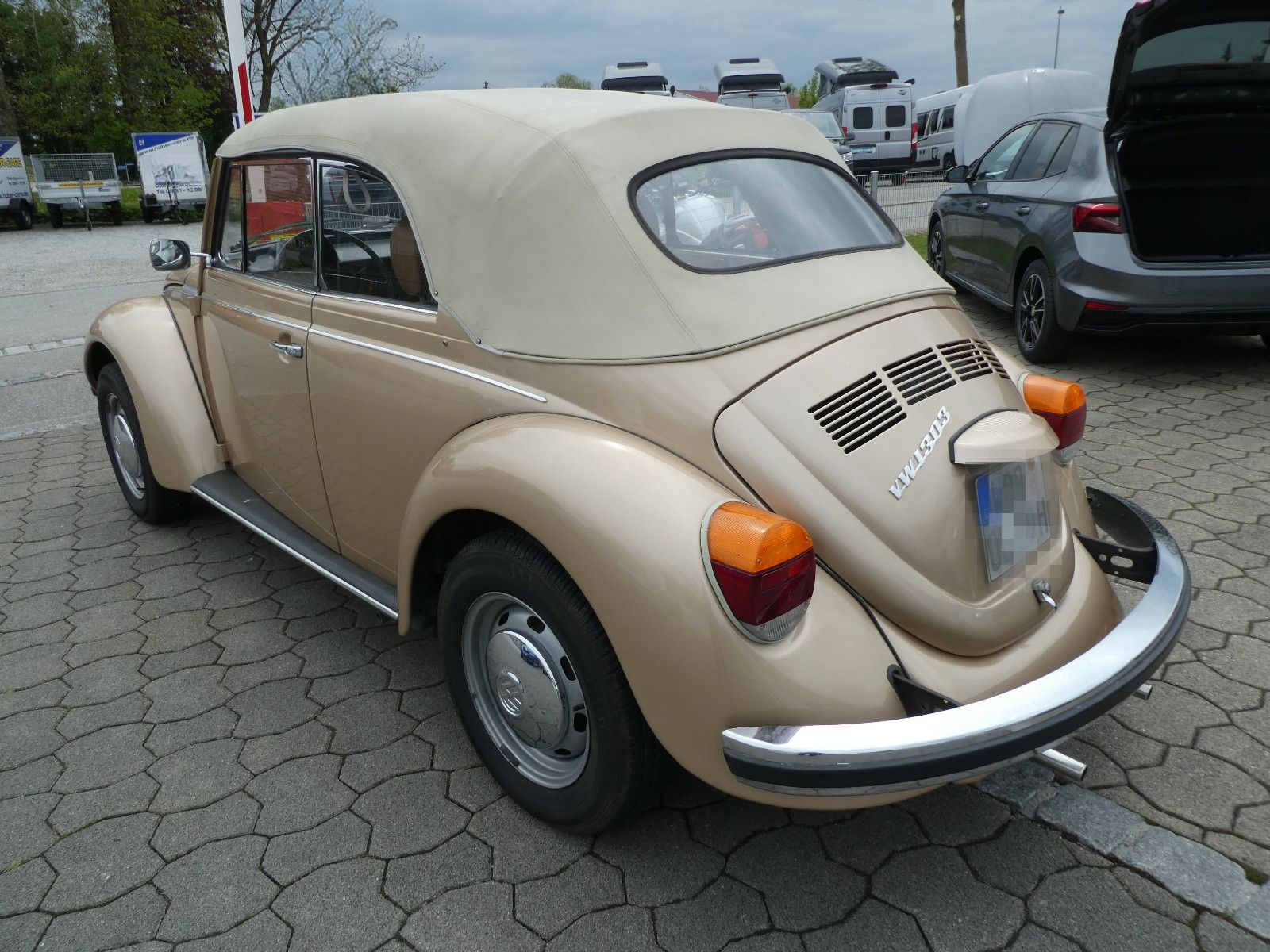 Volkswagen Käfer Cabriolet 1303 Orig 40´km aus Wolfsburg foto 4