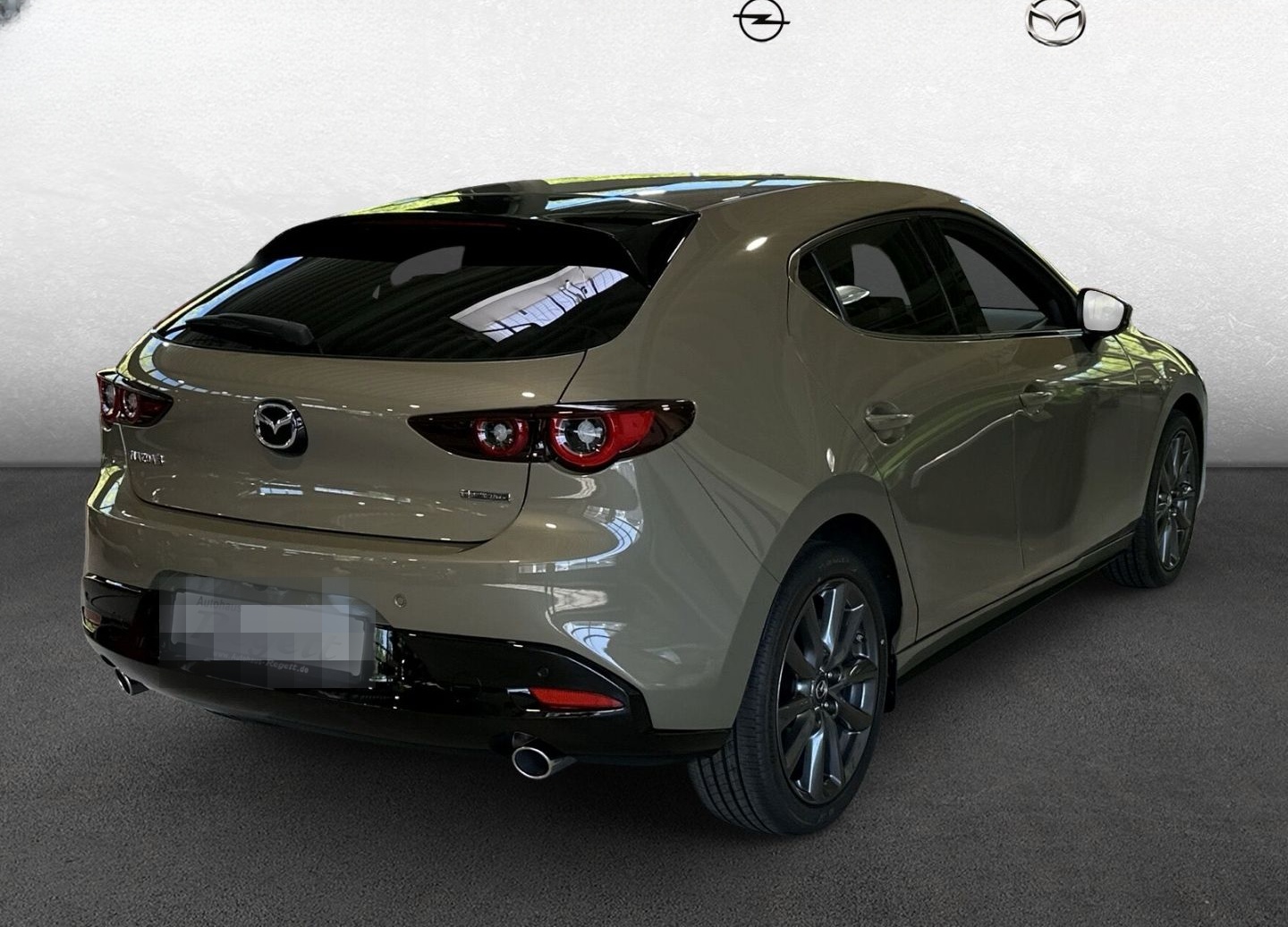 Mazda 3 2.5L e-SKYACTIV G 140ps 6AT FWD EXCLUSIVE-LINE foto 5