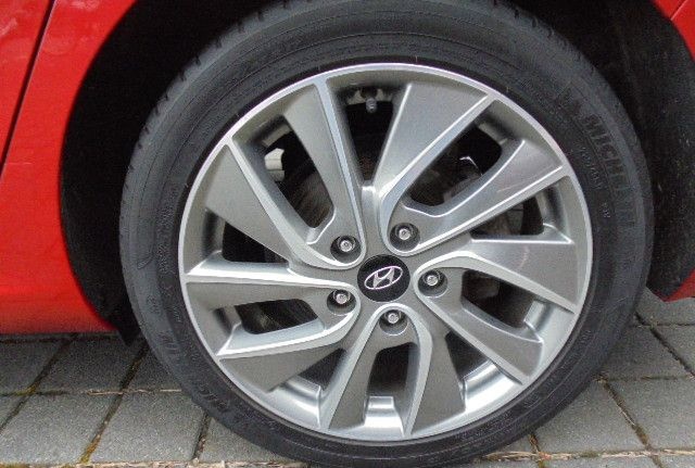 Hyundai i30 Fastback N Line foto 6