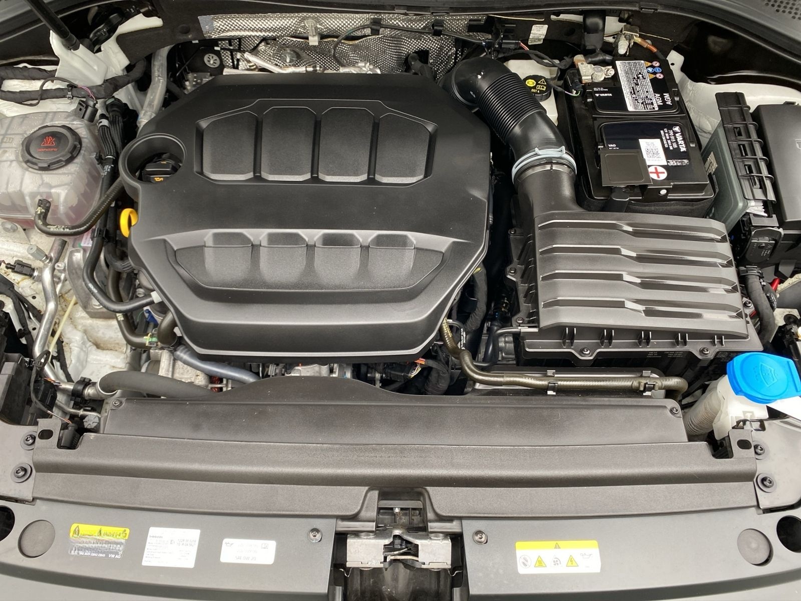 Volkswagen Tiguan Allspace 2,0TSI*R-LINE*4M*STANDH*NAV*AHK* foto 21