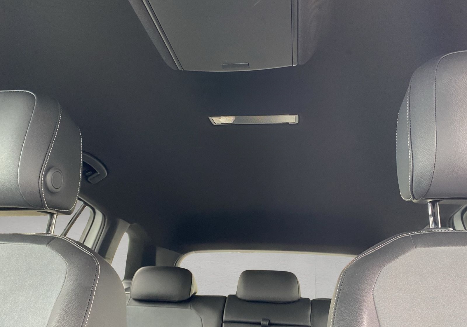 Volkswagen Tiguan Allspace 2,0TSI*R-LINE*4M*STANDH*NAV*AHK* foto 23