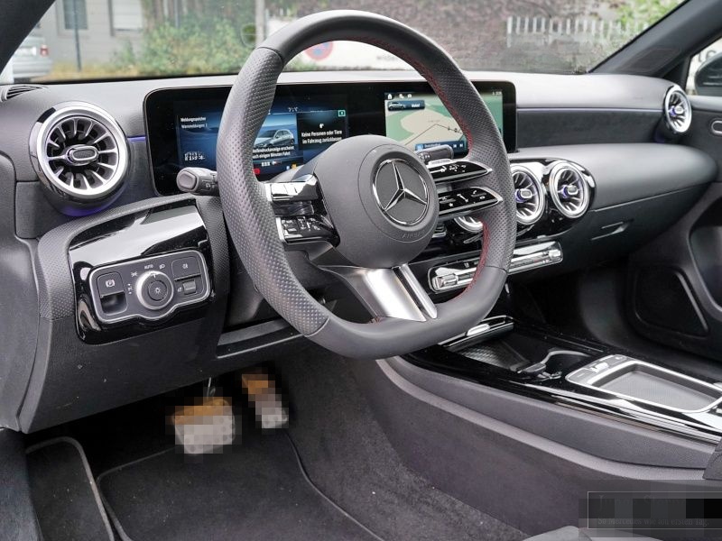 Mercedes-Benz A 200 AMG ADVP PANO+AMBIENTE+KAM+18''+WINTERP+KE foto 16