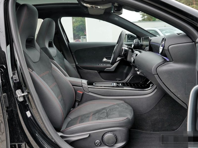 Mercedes-Benz A 200 AMG ADVP PANO+AMBIENTE+KAM+18''+WINTERP+KE foto 5
