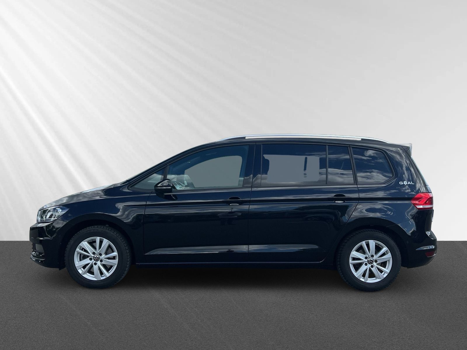 Volkswagen Touran Comfortline Goal 1,5l TSi150PS*DSG+Nav+RF foto 3