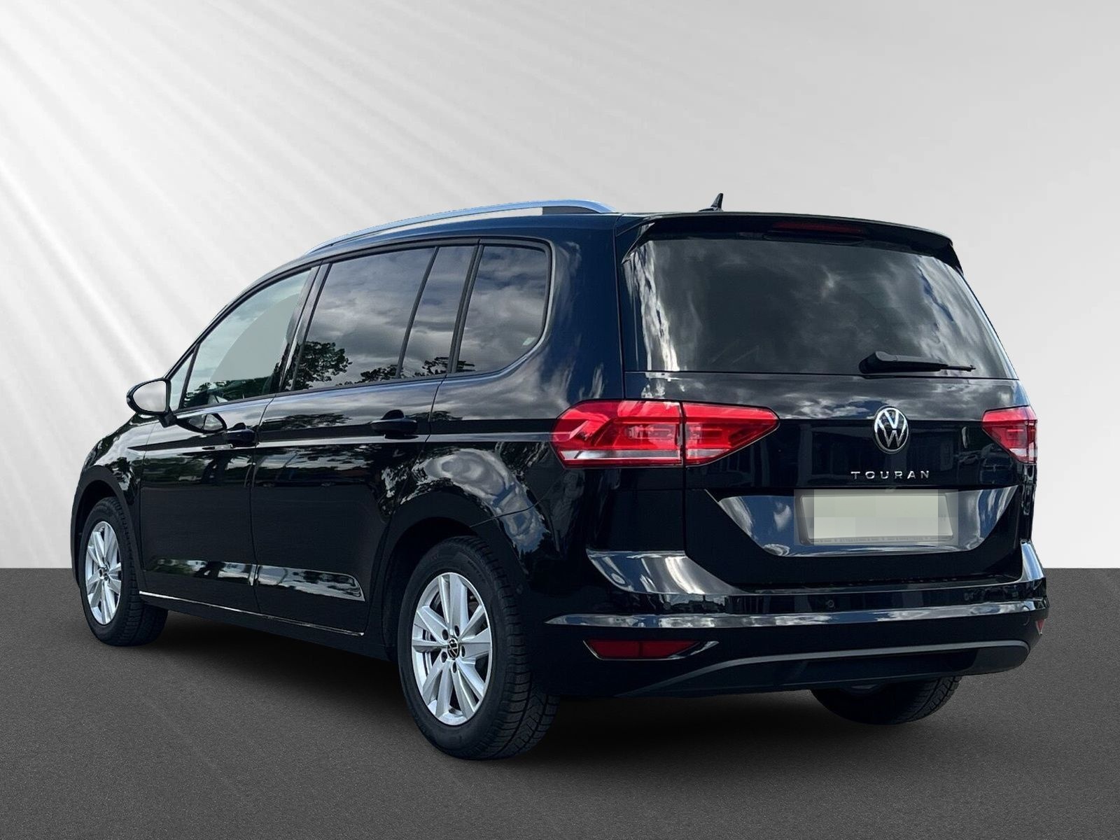 Volkswagen Touran Comfortline Goal 1,5l TSi150PS*DSG+Nav+RF foto 4
