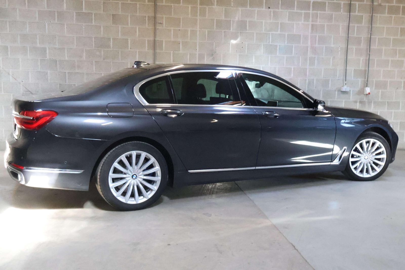 BMW 740 Long dXAL| Executive lounge| ACC|Skylounge|B foto 5
