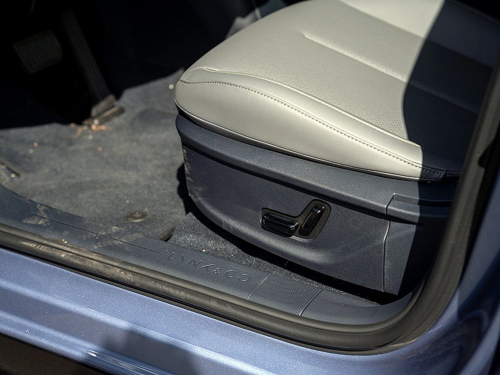 Lynk&Co 02 200 kW More foto 21