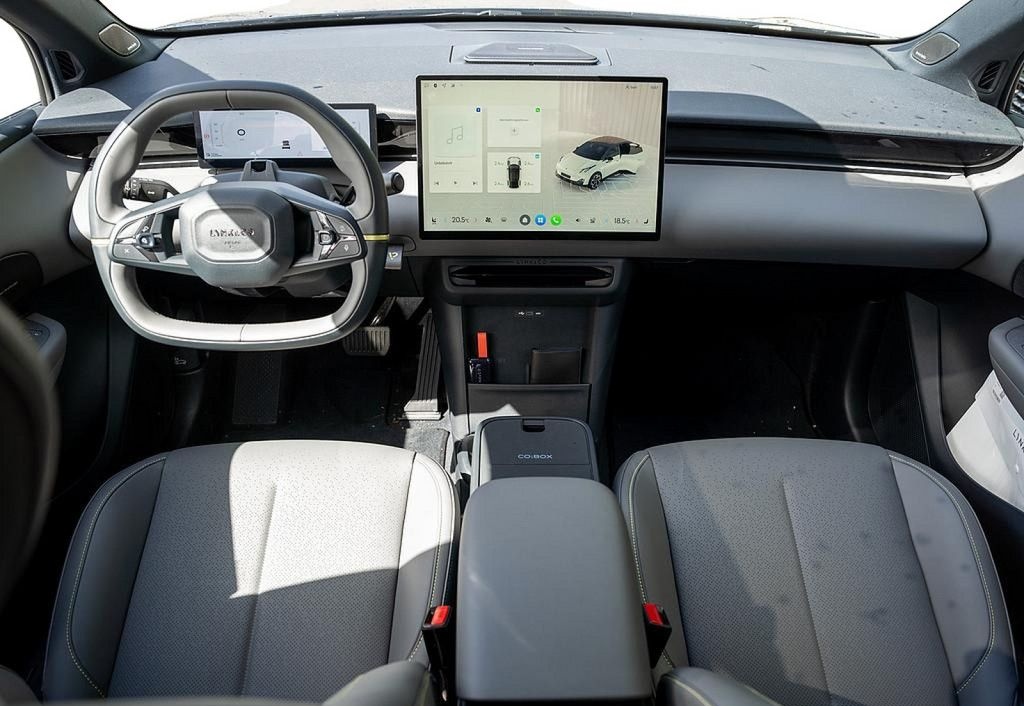 Lynk&Co 02 200 kW More foto 9