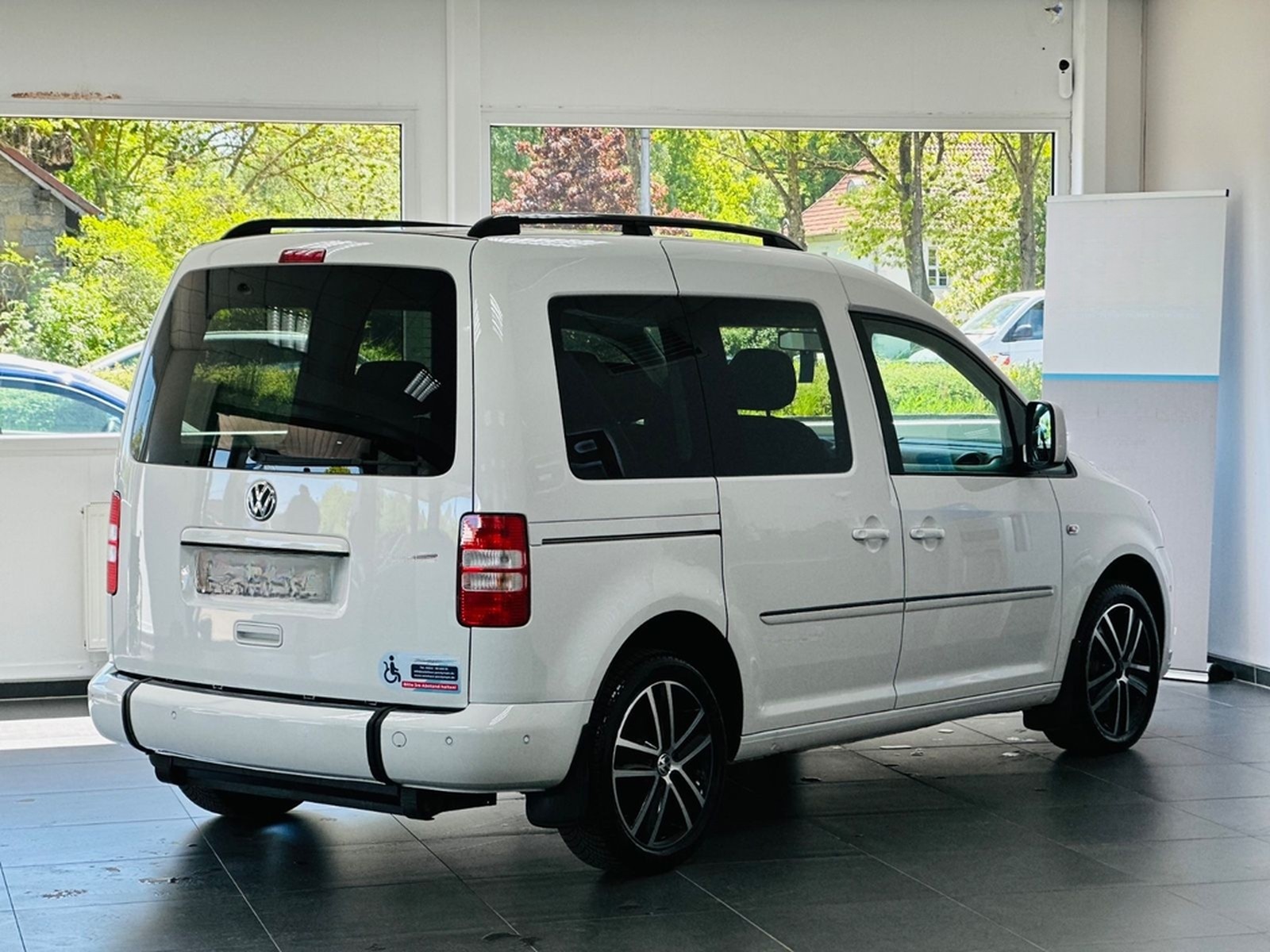 Volkswagen Caddy Edition 30 *170PS* Rollstuhlgerecht-Rampe foto 5