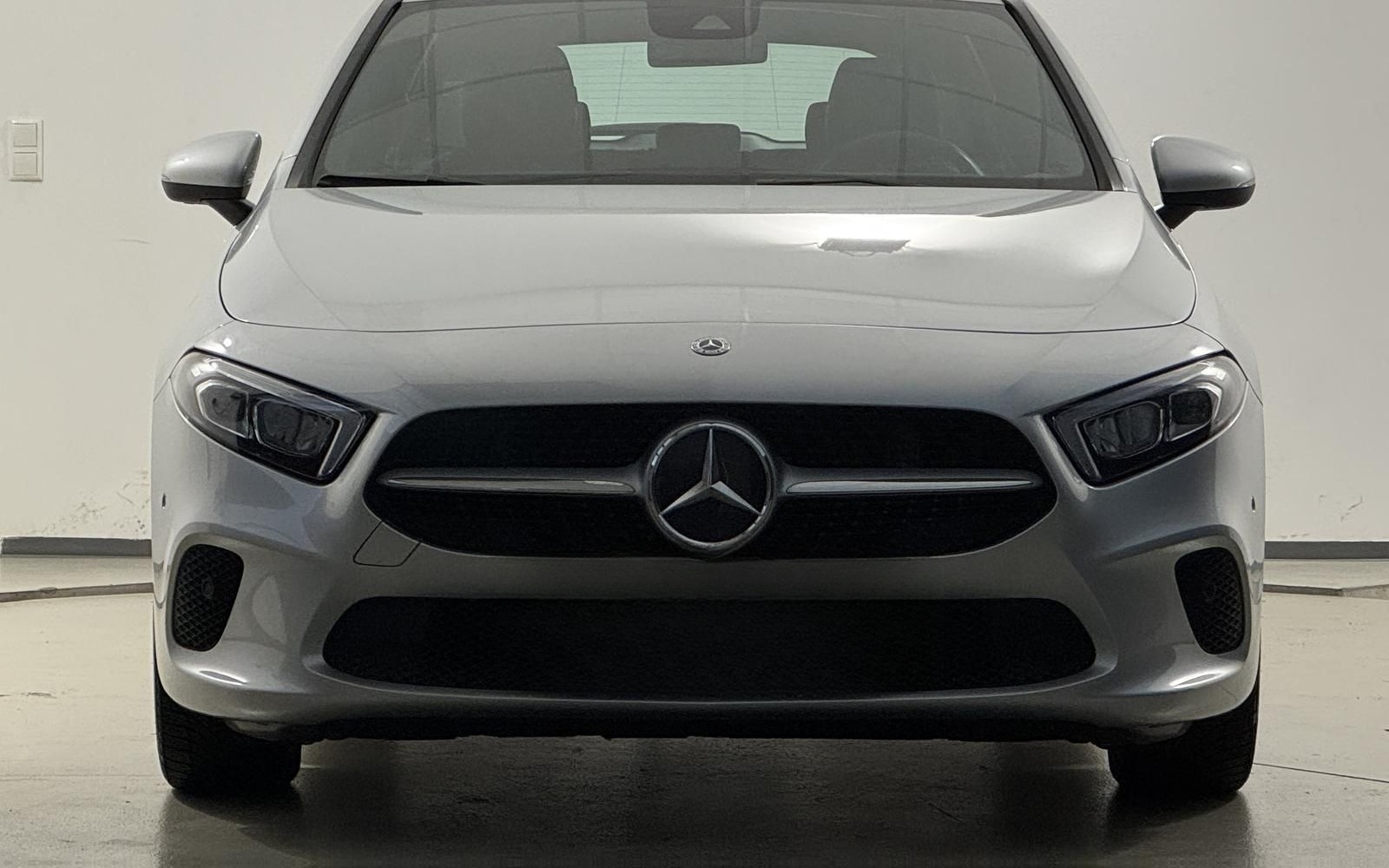 Mercedes-Benz A 220 Progressive LED Navi Virtual Keyless foto 3
