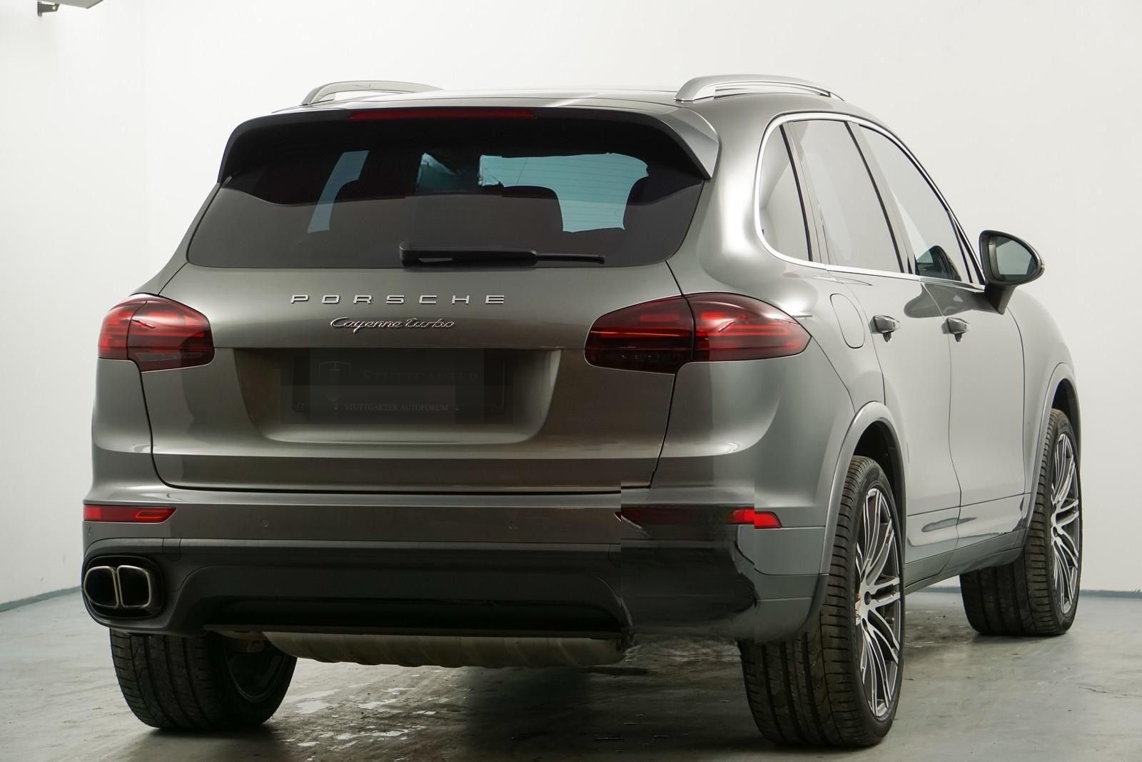 Porsche Cayenne Turbo Pano ACC LED Sitzbelüft foto 6
