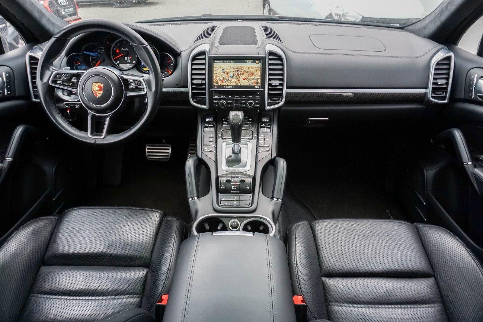 Porsche Cayenne Turbo Pano ACC LED Sitzbelüft foto 9
