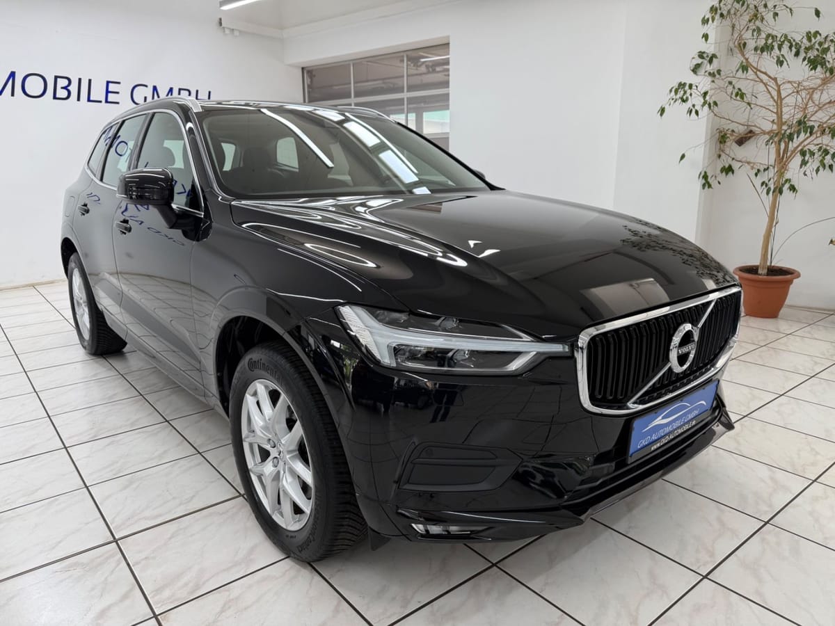Volvo XC60 Momentum Pro AWD Leder H&K Navi Shz Kamera foto 4