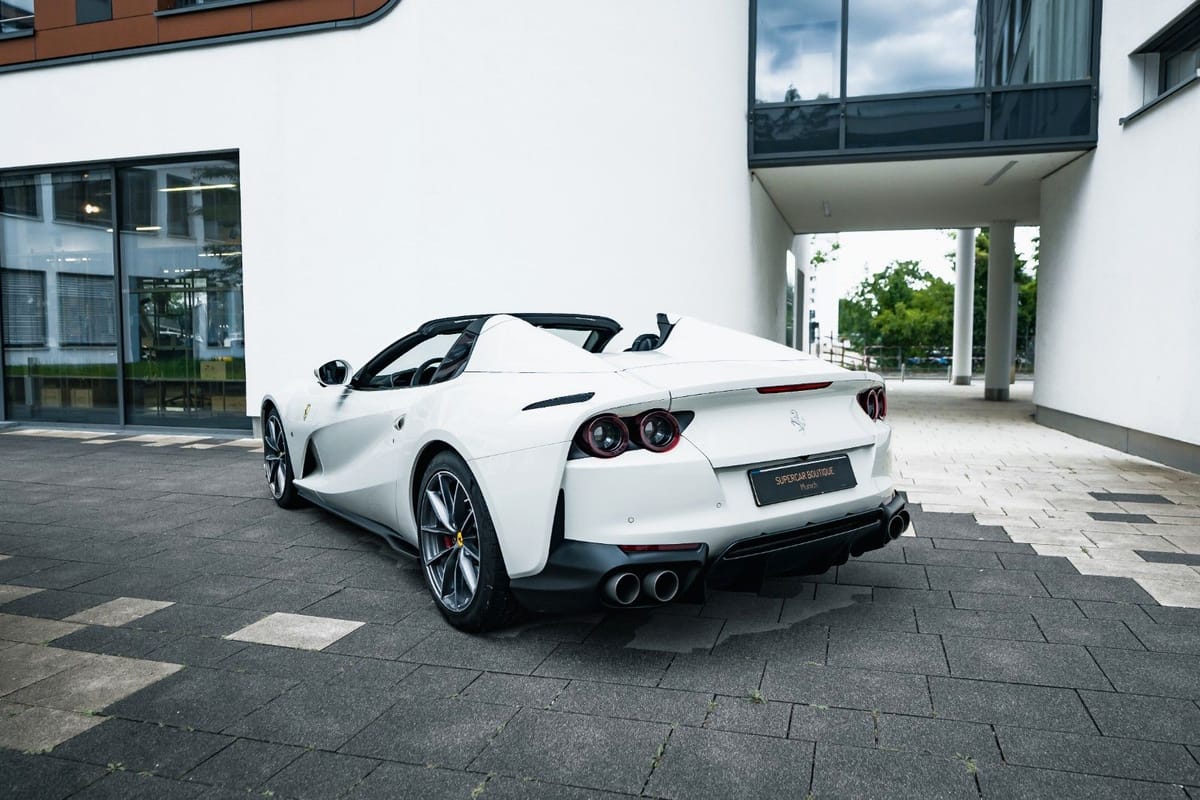 Ferrari 812 GTS//SUSP.-LIFTER//TITAN-EXHAUST//SURROUND V foto 5