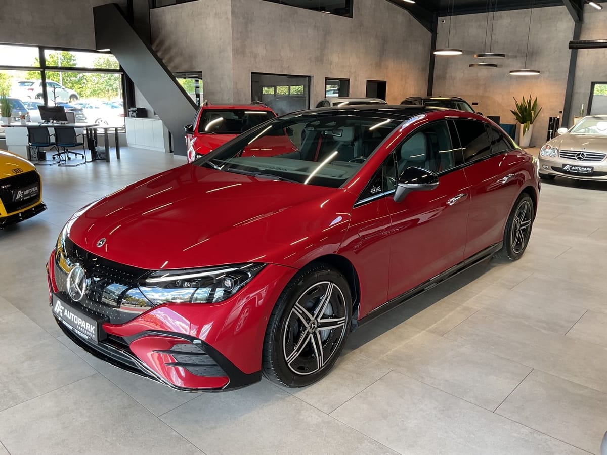 Mercedes-Benz EQE 300 AMG-Line LED Navi Pano Premium-Paket 19