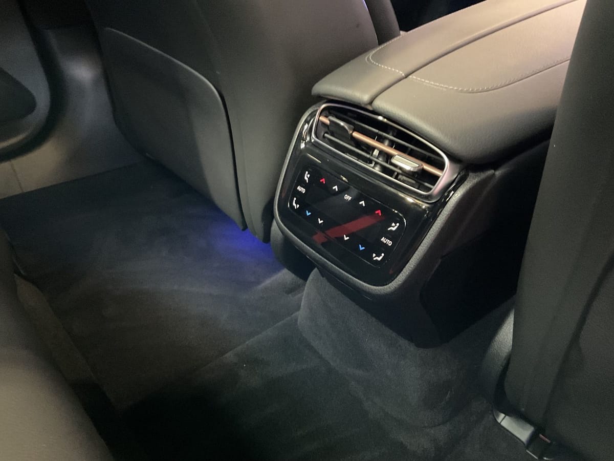 Mercedes-Benz EQE 300 AMG-Line LED Navi Pano Premium-Paket 19 foto 14