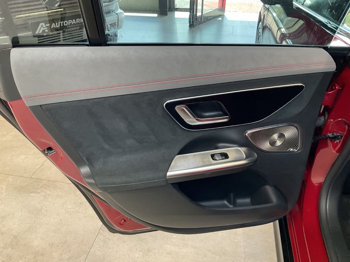 Mercedes-Benz EQE 300 AMG-Line LED Navi Pano Premium-Paket 19 foto 25