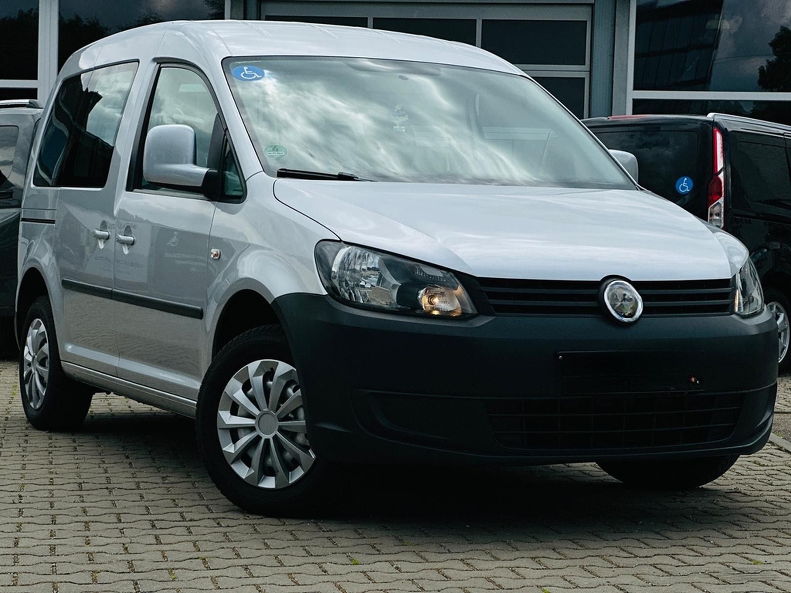 Volkswagen Caddy  Behindertengerecht-Rampe foto 2
