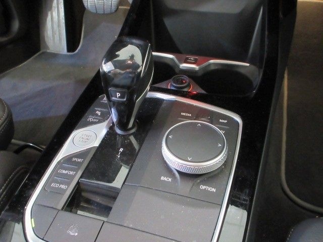 BMW 118 i SportLine LED/NAVI/SHZ/PDC/AHK/STANDHZ/17" foto 19