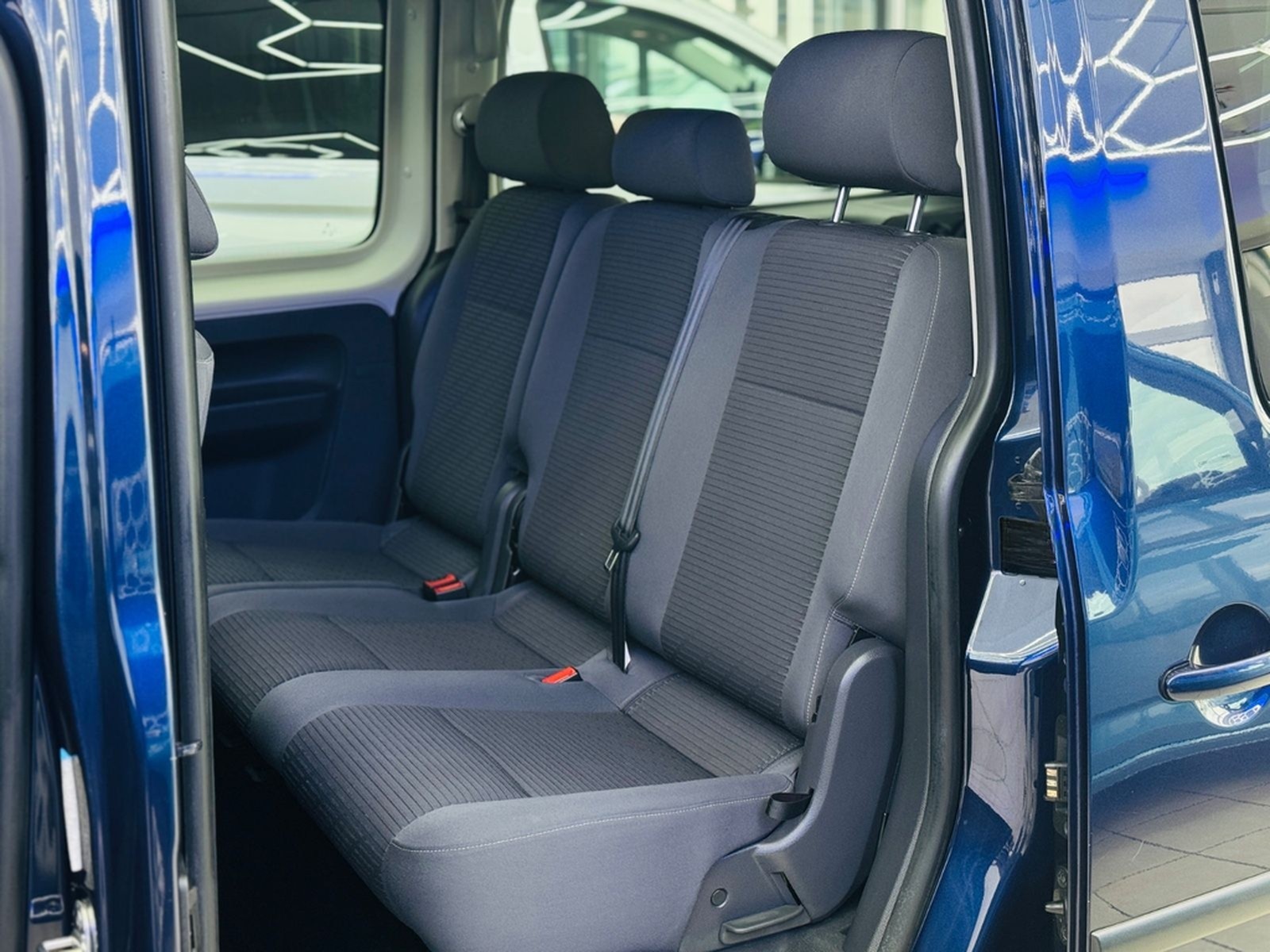 Volkswagen Caddy Maxi-DSG-Rollstuhlgerecht-Rampe foto 18