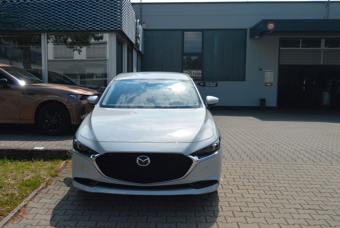 Mazda 3 Benzin 140PS 6AG Exclusive-line 4-Türer SHZ foto 3