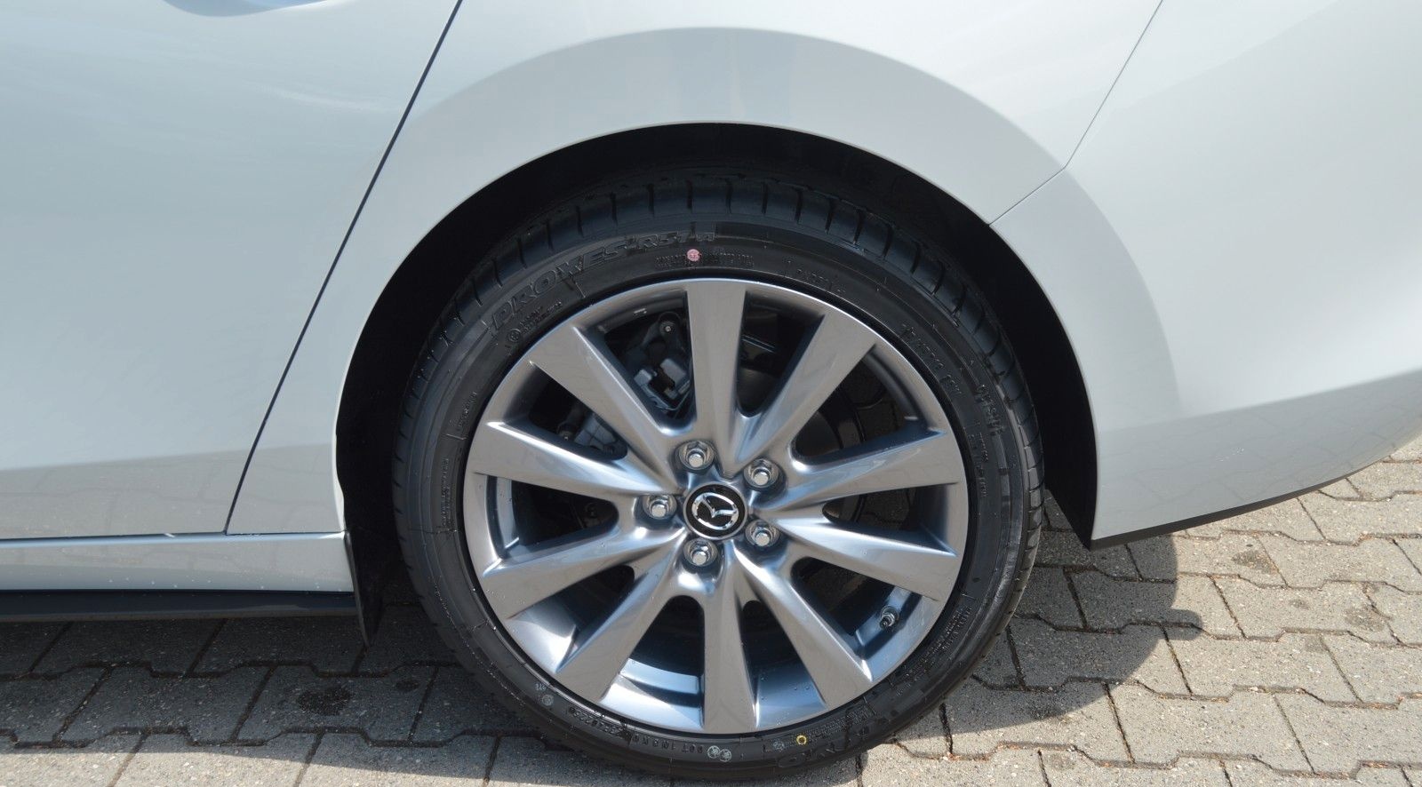 Mazda 3 Benzin 140PS 6AG Exclusive-line 4-Türer SHZ foto 9