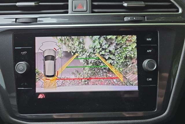 Volkswagen Tiguan Allspace 2.0 TDI R-Line+LED+NAV+AHK+RFK+4 foto 13