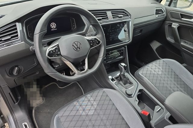 Volkswagen Tiguan Allspace 2.0 TDI R-Line+LED+NAV+AHK+RFK+4 foto 7