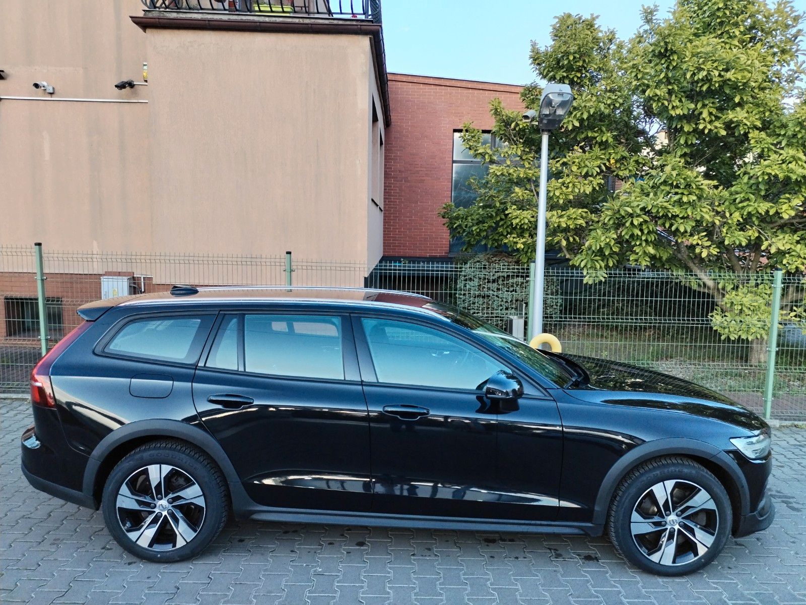Volvo V60 Cross Country D3 AWD Geartronic Pro*TÜV NEU* foto 11