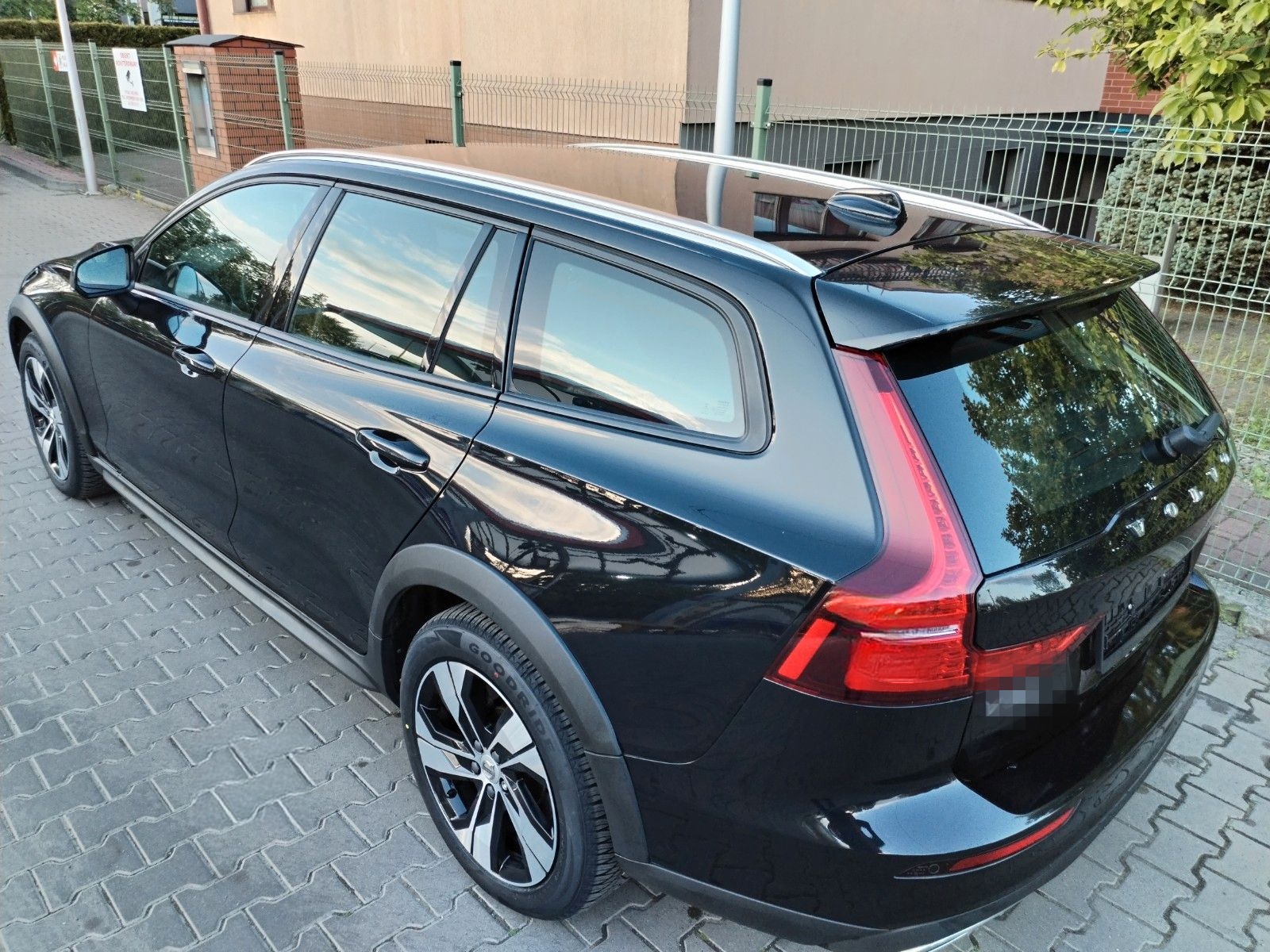 Volvo V60 Cross Country D3 AWD Geartronic Pro*TÜV NEU* foto 18