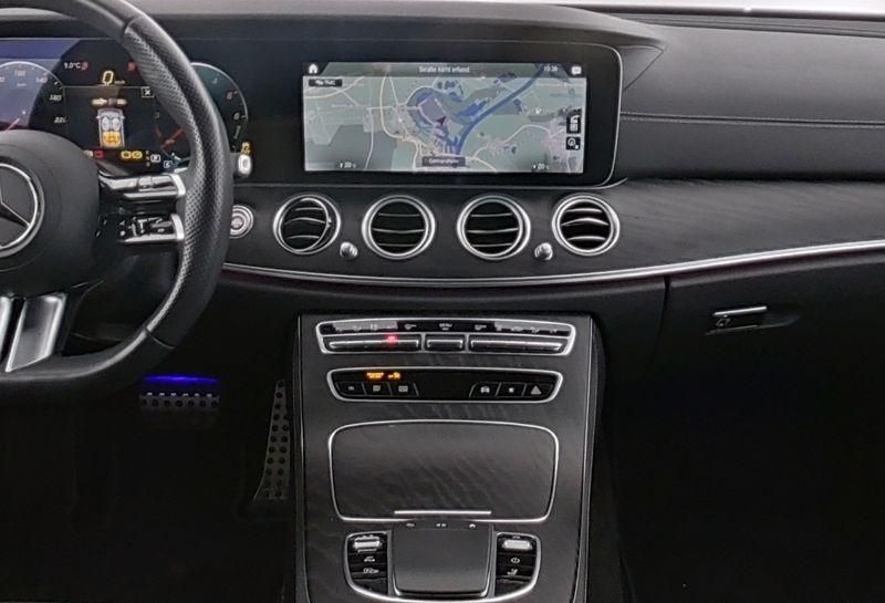 Mercedes-Benz E 300 T de, 4 Matic, AMG line, Head-up, AHK, ... foto 6