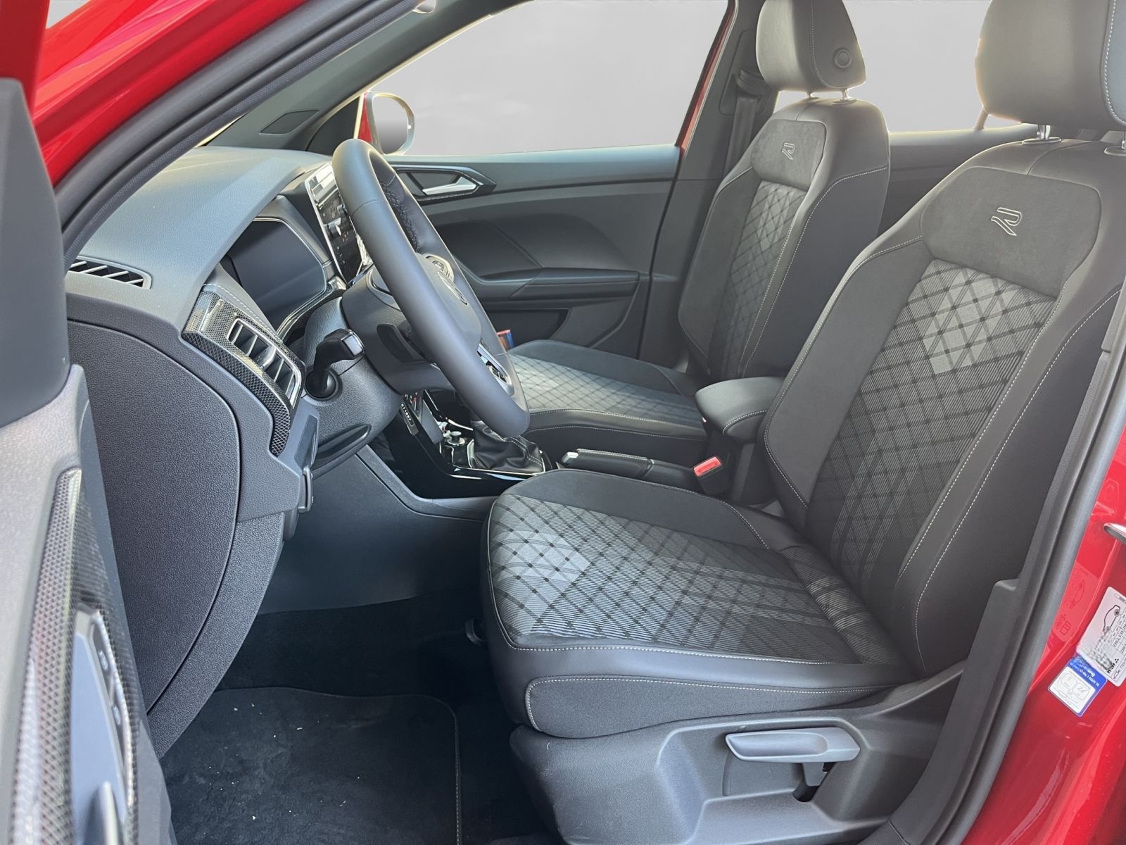 Volkswagen T-Cross R-Line 1.0 TSI DSG Matrix+Navi+ACC+Kamer foto 12