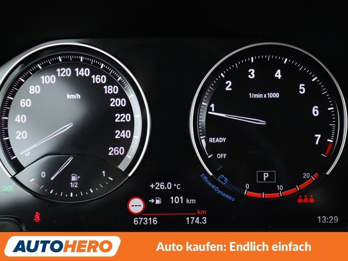 BMW X1 xDrive 20i Sport Line Aut. NAV LED TEMPO CAM foto 20
