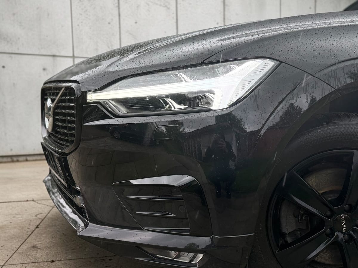Volvo XC 60 XC60 R Design 2WD LED 1ERH ACC foto 4