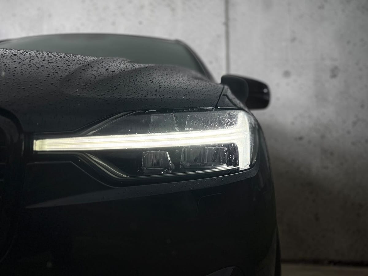 Volvo XC 60 XC60 R Design 2WD LED 1ERH ACC foto 5